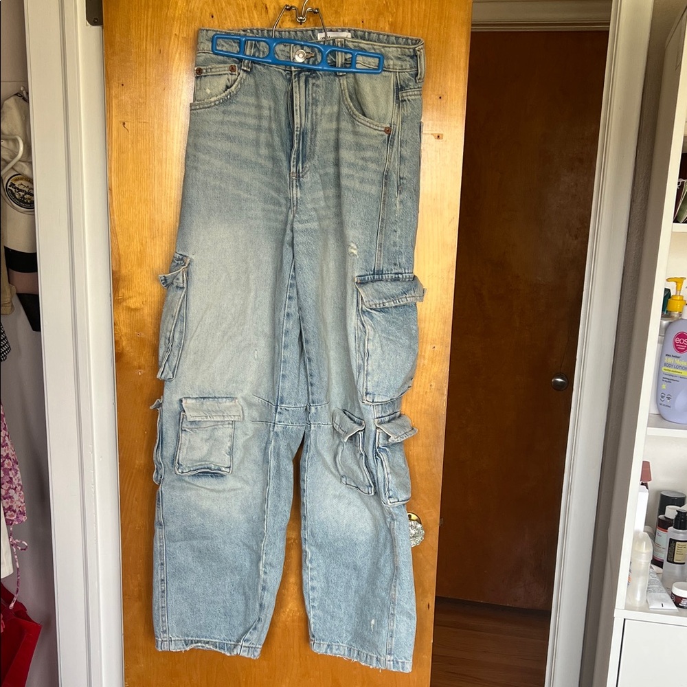 Zara Light Wash Cargo Wide Leg Jeans